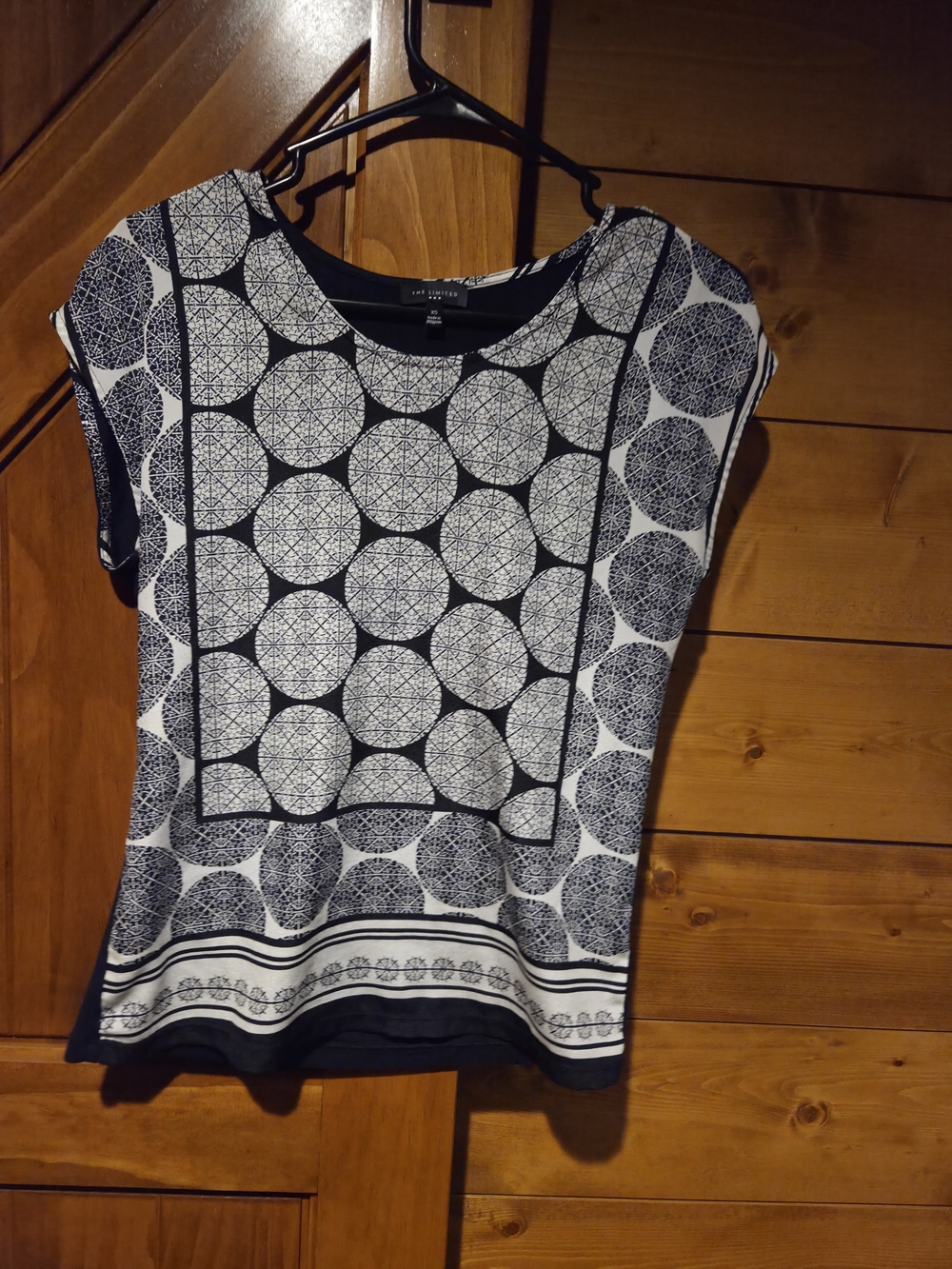 The Limited Navy and White Geometric Cap Sleeve Top